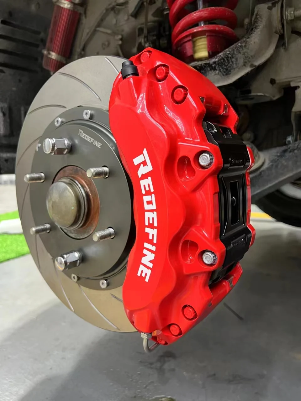 Mitsubishi Pajero REDEFINE brake kit upgrade